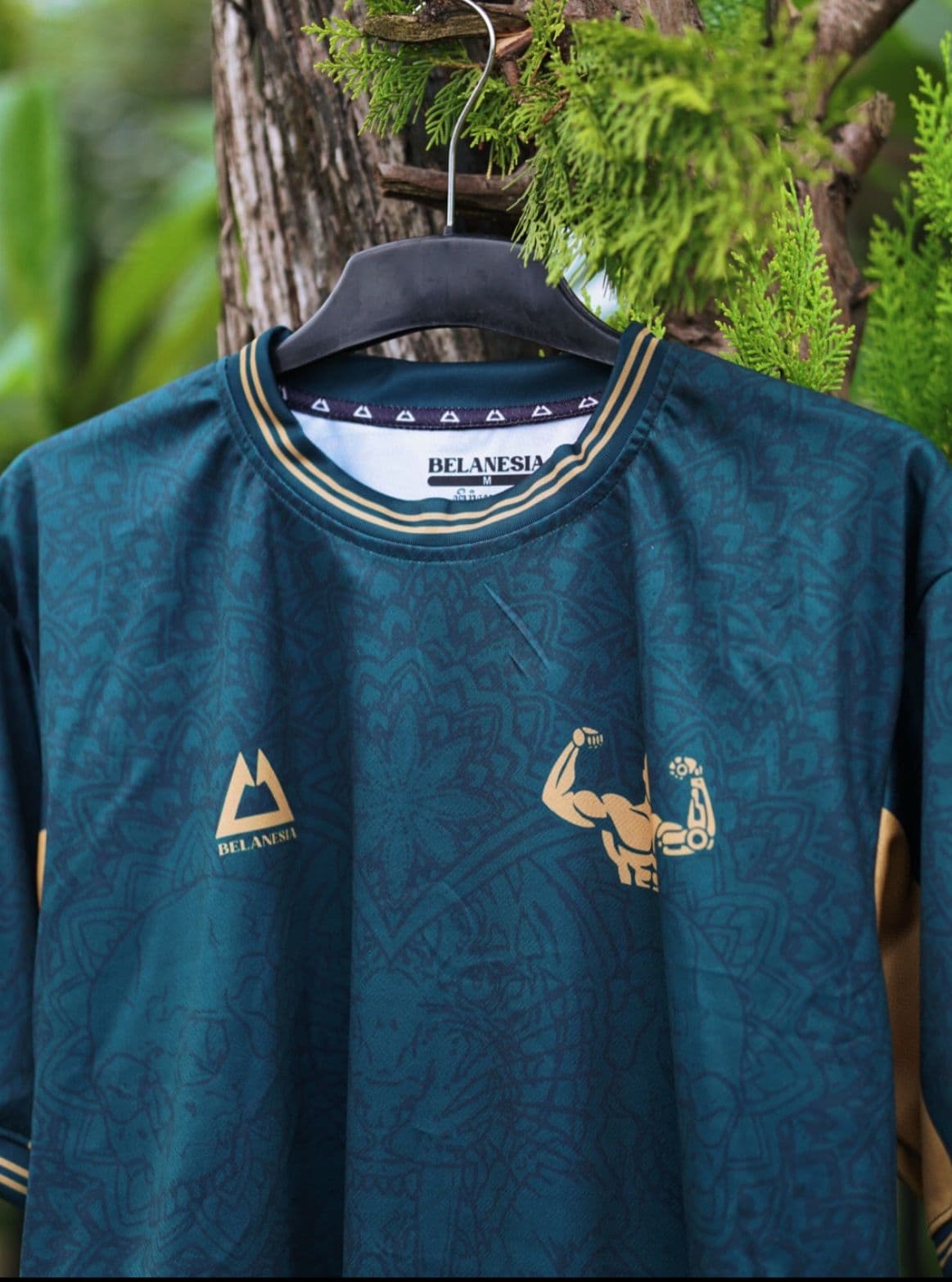 Robert's shirt - front
